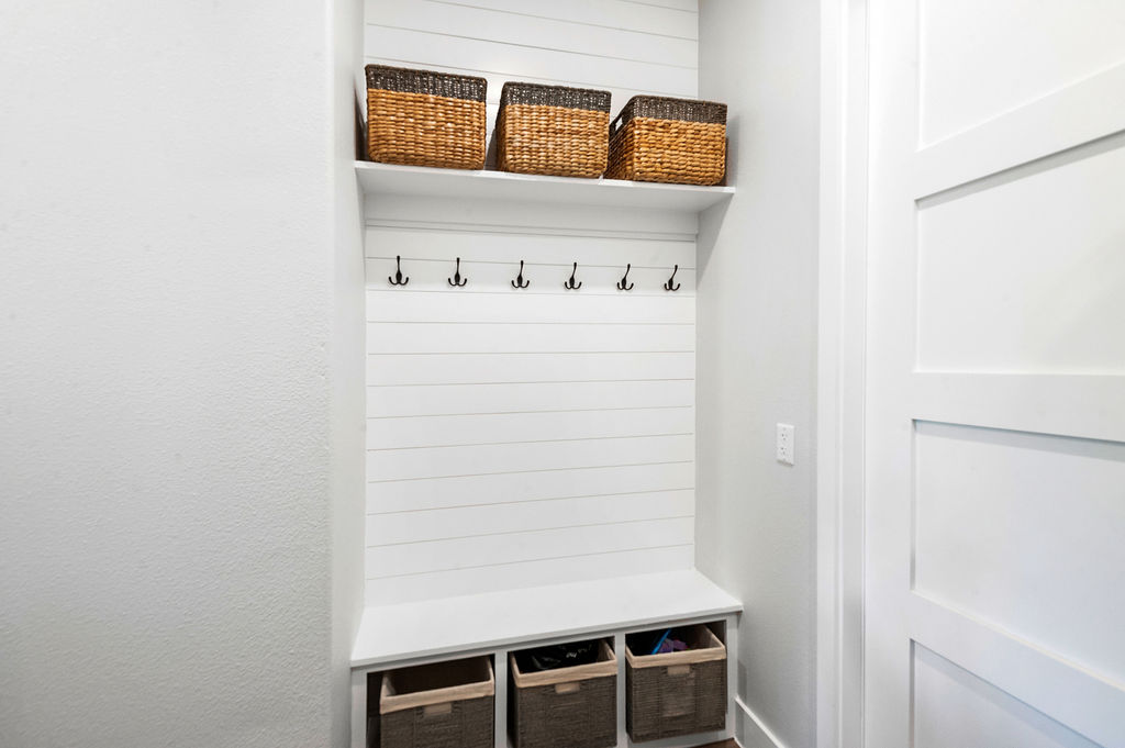 snook lane mudroom